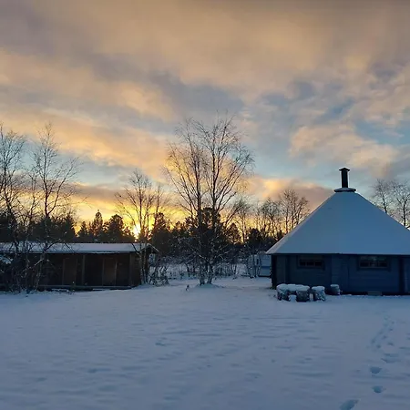 Muotkan Ruoktu Tunturikyla * Inari