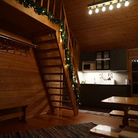 Muotkan Ruoktu Tunturikyla Tatil Evi Inari